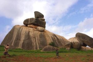 Images 271608380432273591087 300x200