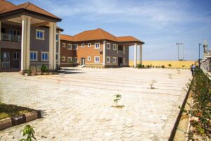 11 25 00 9fc35a9e Z5978961766914345741 300x200