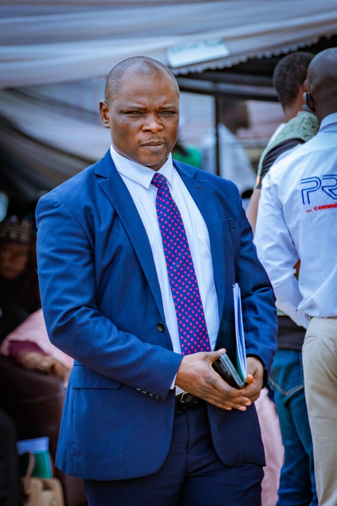 32267778 964b 46f0 A258 E6e27a495a7d 683x1024