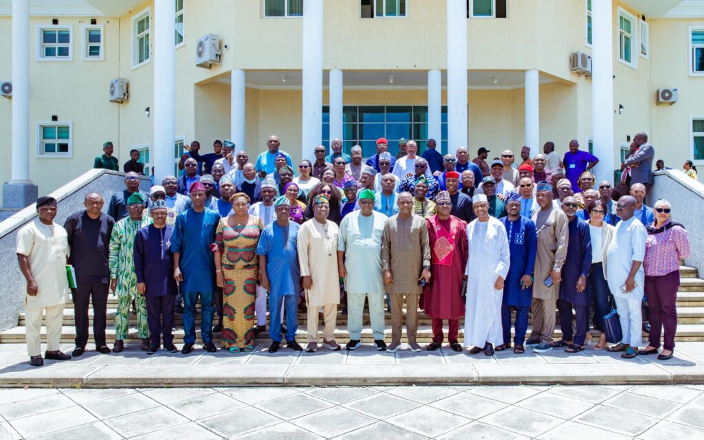 39b110cc 442b 4635 9786 6196ff9a50d0.jpg