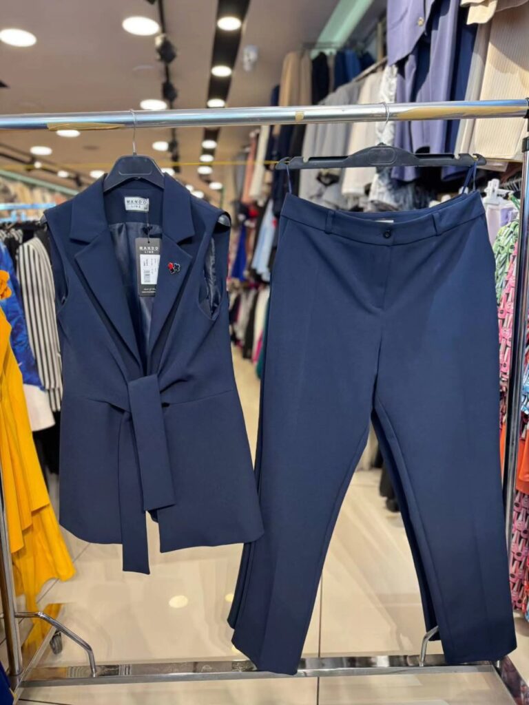 Fb Img 17598348491988626226404177387045 768x1024