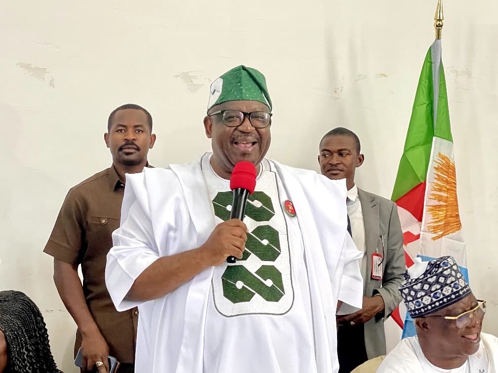 06b437c1 F446 487d A358 9583a78fcd79