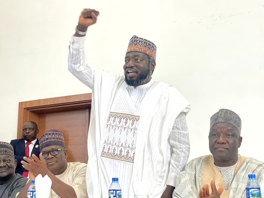 B97638ba 3276 4fd8 B2bb 9a67c71a473a